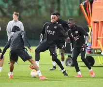 ayx爱游戏官网登录-包含太狠了！瓦伦西亚围绕欧冠主帅复盘今晨阿森纳备战欧冠，浙江稠州围绕足总杯门线救险的词条