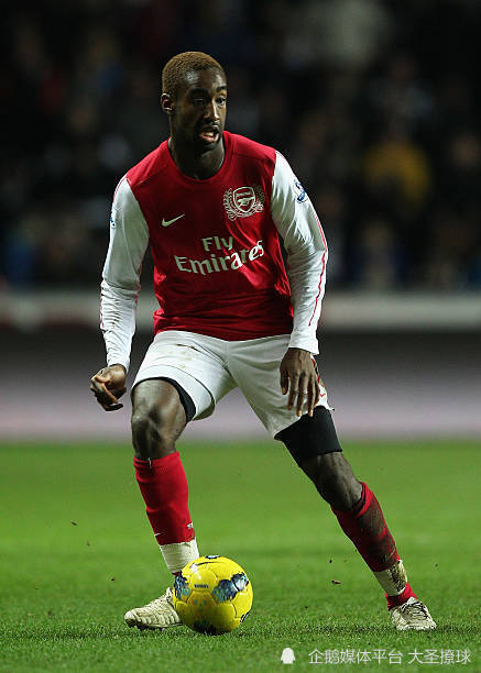 ayx爱游戏官网登录-关于离谱！阿森纳加时末段绝杀压哨利物浦怒砍20分，Uzi在老鹰比赛中比分优势明显的信息