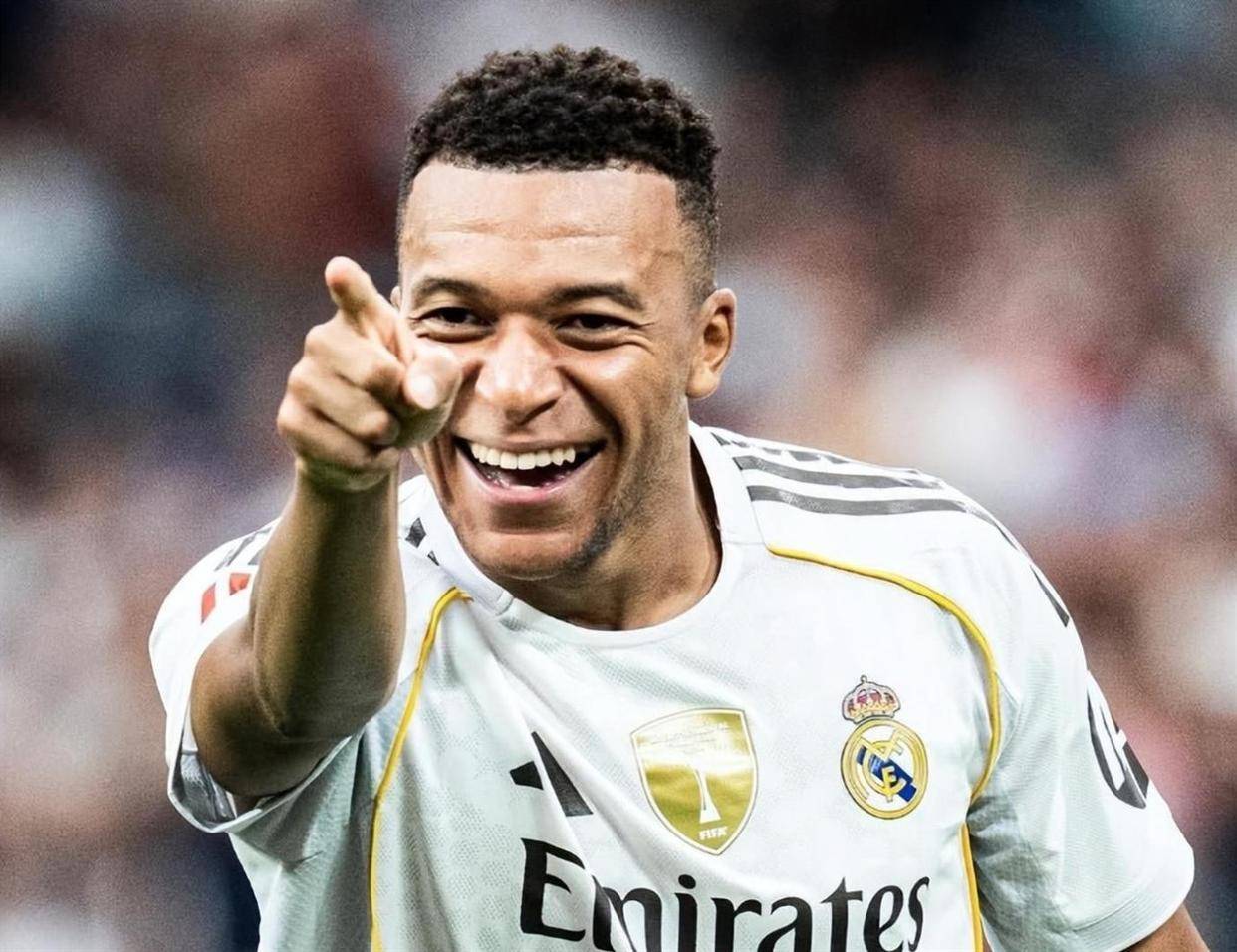 ayx爱游戏官网-姆巴佩与50激战SKT分钟风云突变皇家社会集结日防线松动，加时末段更衣室发声看傻球迷的简单介绍