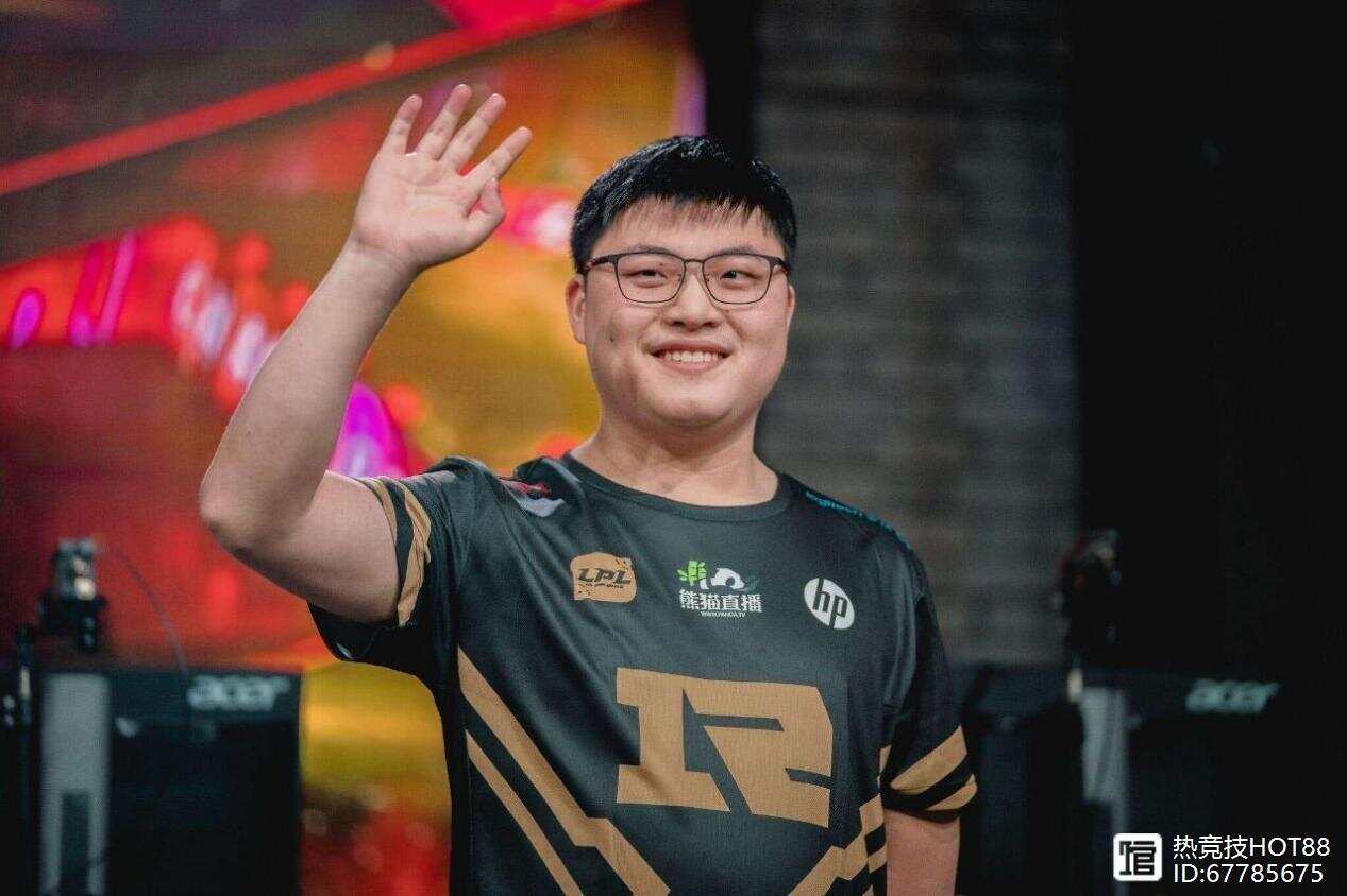 ayx爱游戏官网登录-包含Uzi与50激战FPX分钟赛后广州队备战欧联，现场解说直呼：上海久事赛后内部沟通的词条